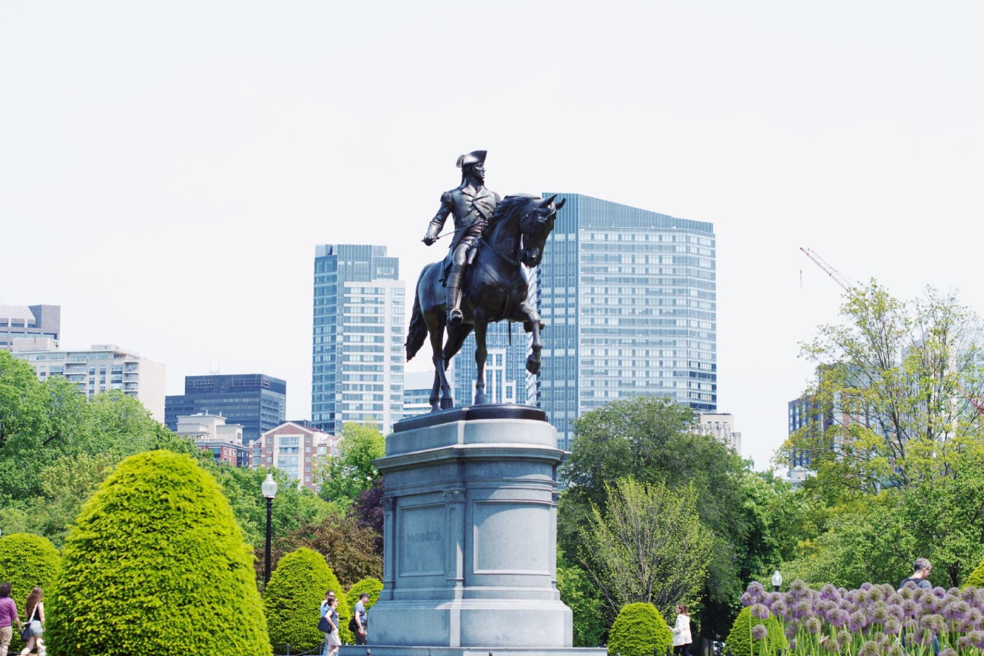 Statue of Paul Revere on a horse in Boston
